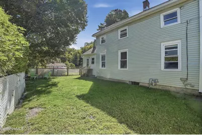 59 Harris St, Pittsfield, MA 01201 - Photo 37