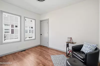 11 Allengate Ave, Pittsfield, MA 01201 - Photo 17