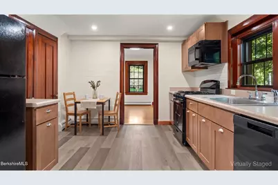 3 Tor Ct, Pittsfield, MA 01201 - Photo 13