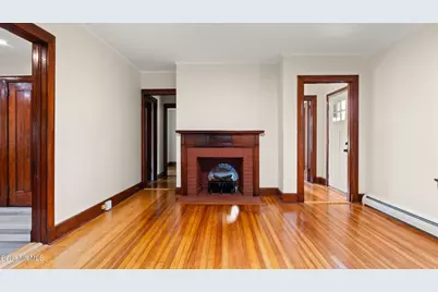 3 Tor Ct, Pittsfield, MA 01201 - Photo 9