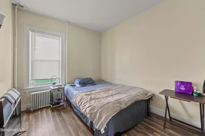 302 Eagle St, North Adams, MA 01247 - Photo 17