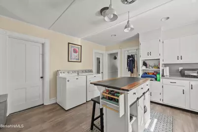 302 Eagle St, North Adams, MA 01247 - Photo 15