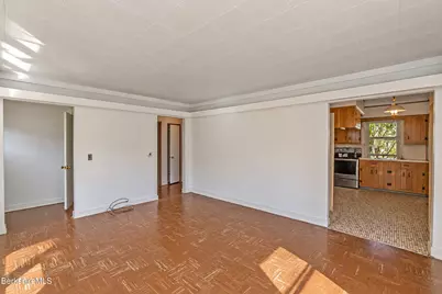 5 Whitman St, Pittsfield, MA 01201 - Photo 5