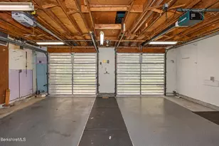 5 Whitman St, Pittsfield, MA 01201 - Photo 23