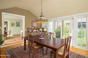 40 Waterman Pl, Williamstown, MA 01267 - Photo 17
