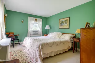 40 Waterman Pl, Williamstown, MA 01267 - Photo 37