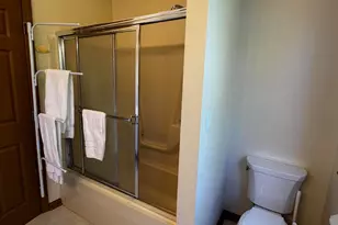9124 Mountainside Dr, Hancock, MA 01237 - Photo 25
