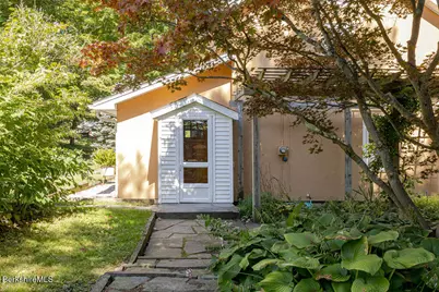 14 Fairview Rd, Great Barrington, MA 01230 - Photo 5