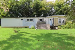 7-17-25 Railroad St, Cheshire, MA 01225 - Photo 25