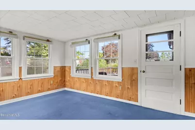 48 Donna Ave, Pittsfield, MA 01201 - Photo 19