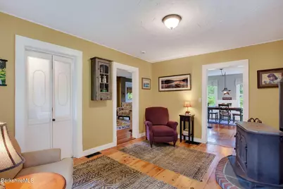 312 Park St, Great Barrington, MA 01230 - Photo 17