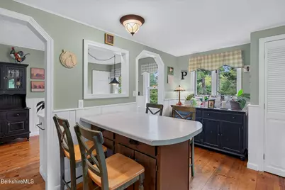 312 Park St, Great Barrington, MA 01230 - Photo 13