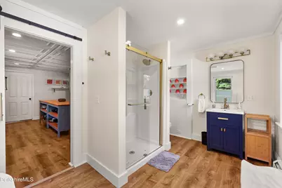 395 Fairview St, Lee, MA 01238 - Photo 23