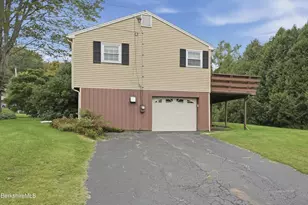 188 Devonshire Dr, Cheshire, MA 01225 - Photo 5
