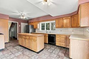 232 Dalton Ave, Pittsfield, MA 01201 - Photo 19