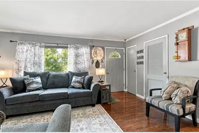 68 Doreen St, Pittsfield, MA 01201 - Photo 9