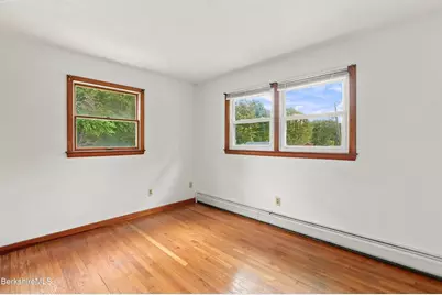 332 Hancock Rd, Pittsfield, MA 01201 - Photo 37