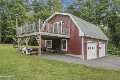332 Hancock Rd, Pittsfield, MA 01201 - Photo 9