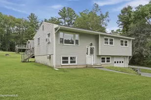 332 Hancock Rd, Pittsfield, MA 01201 - Photo 3
