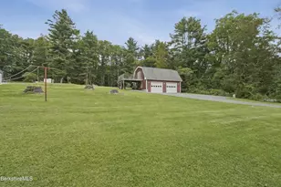 332 Hancock Rd, Pittsfield, MA 01201 - Photo 7