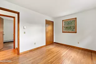 332 Hancock Rd, Pittsfield, MA 01201 - Photo 41
