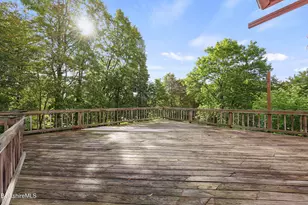 203 Bartlett Ave, Pittsfield, MA 01201 - Photo 51