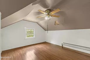 203 Bartlett Ave, Pittsfield, MA 01201 - Photo 47