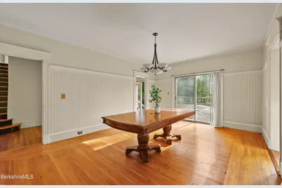 203 Bartlett Ave, Pittsfield, MA 01201 - Photo 11