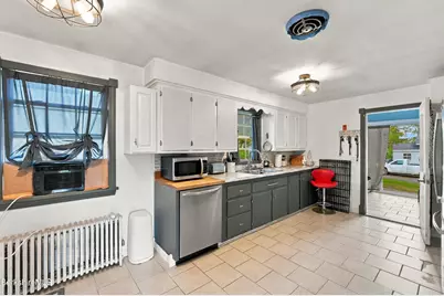 73 Tanner St, Pittsfield, MA 01201 - Photo 15
