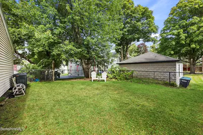 11 Allessio St, Pittsfield, MA 01201 - Photo 39