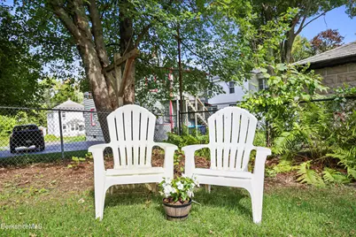 11 Allessio St, Pittsfield, MA 01201 - Photo 43