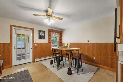 11 Allessio St, Pittsfield, MA 01201 - Photo 15