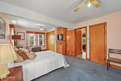 11 Allessio St, Pittsfield, MA 01201 - Photo 23