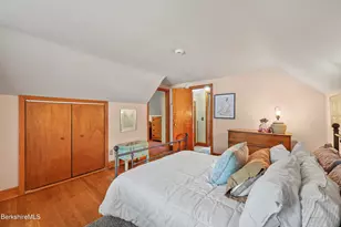 11 Allessio St, Pittsfield, MA 01201 - Photo 27