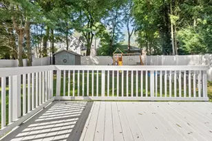 45 Kensington Ave, Pittsfield, MA 01201 - Photo 21