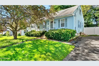 45 Kensington Ave, Pittsfield, MA 01201 - Photo 1