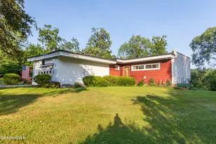 62 Braeburn Rd, Dalton, MA 01226 - Photo 1