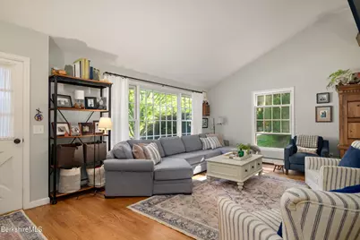 99 Buxton Hill Rd, Williamstown, MA 01267 - Photo 3