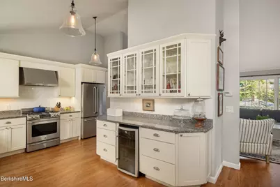 99 Buxton Hill Rd, Williamstown, MA 01267 - Photo 11