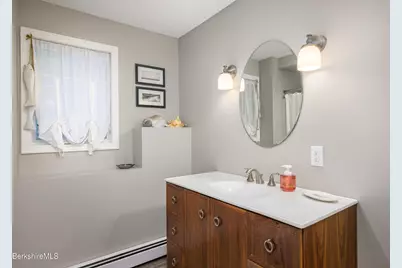 99 Buxton Hill Rd, Williamstown, MA 01267 - Photo 23