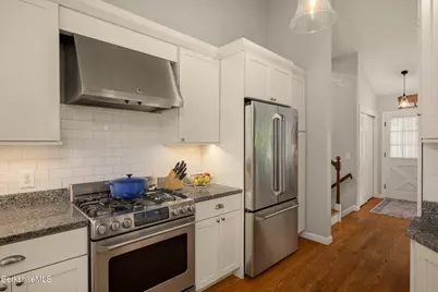 99 Buxton Hill Rd, Williamstown, MA 01267 - Photo 15