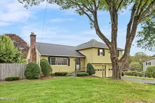 24 Raymond Dr, Dalton, MA 01226 - Photo 1