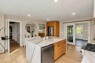 54 Gibbs Rd, Blandford, MA 01008 - Photo 11