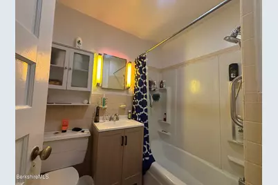 10 Taconic St, Pittsfield, MA 01201 - Photo 13