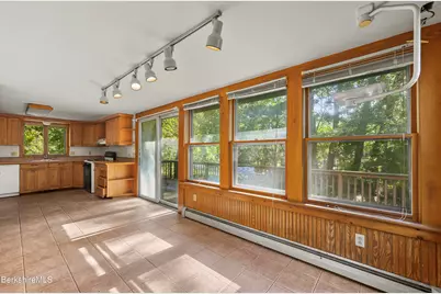 2 East St, Stockbridge, MA 01262 - Photo 25