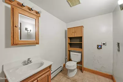 2 East St, Stockbridge, MA 01262 - Photo 27
