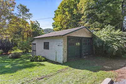2 East St, Stockbridge, MA 01262 - Photo 7