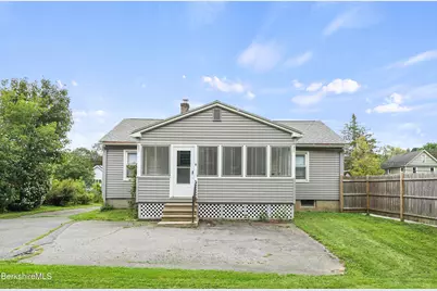 582 W Housatonic St, Pittsfield, MA 01201 - Photo 33