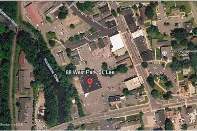 88 W Park St, Lee, MA 01238 - Photo 5