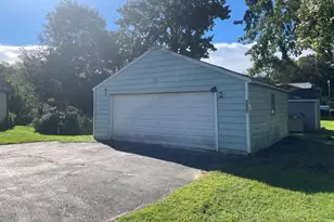 88 Cromwell Ave, Pittsfield, MA 01201 - Photo 25